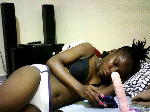 Sweetebonny webcam