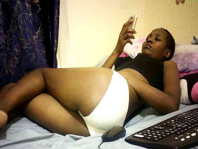 Sweetebonny webcam