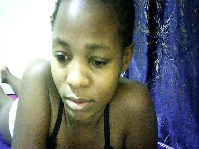 Sweetebonny webcam