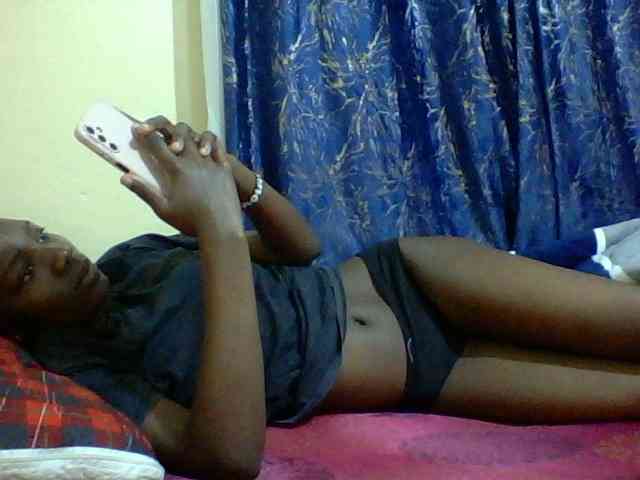 Sweetebonny webcam
