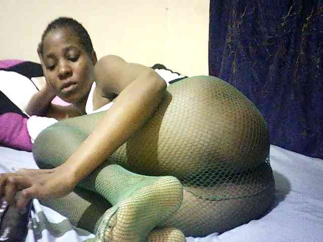 Sweetebonny webcam