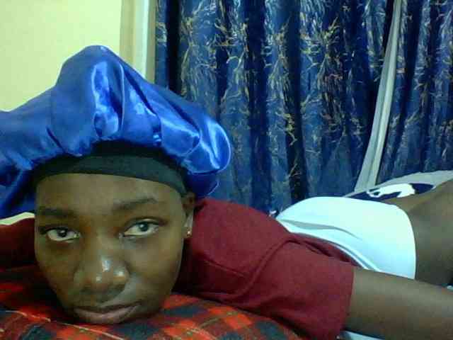 Sweetebonny webcam