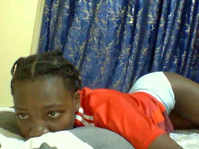 Sweetebonny webcam