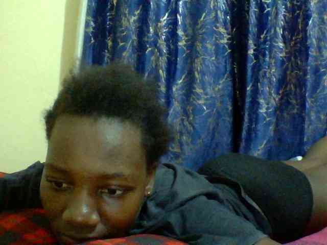 Sweetebonny webcam