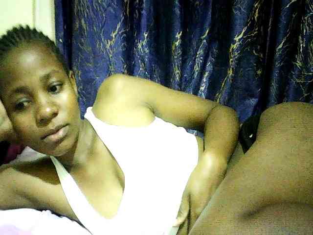 Sweetebonny webcam