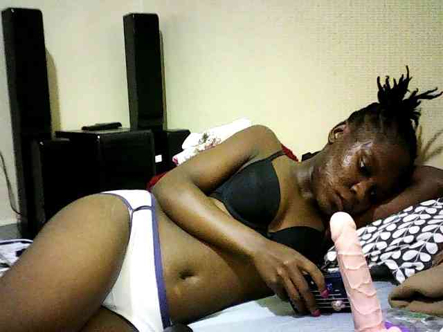 Sweetebonny webcam