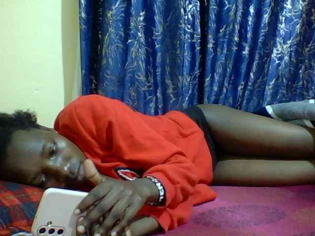 Sweetebonny webcam