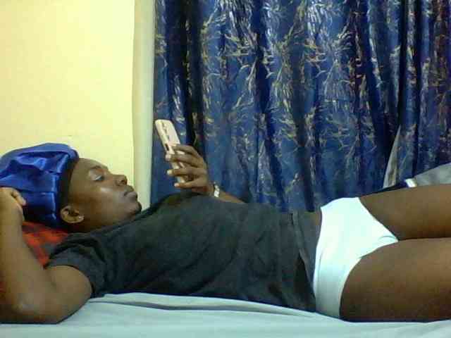 Sweetebonny webcam