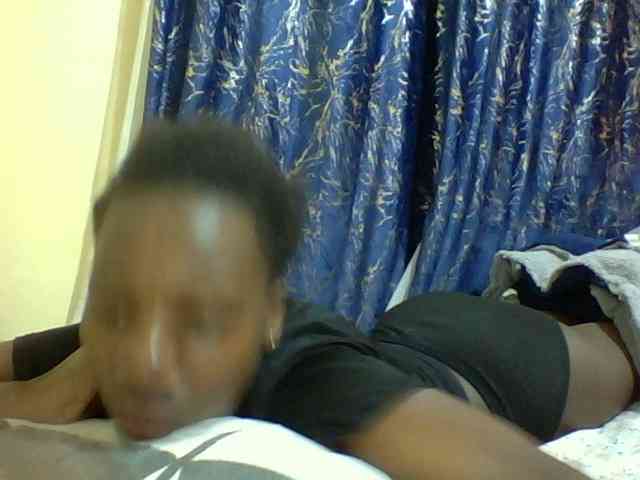 Sweetebonny webcam