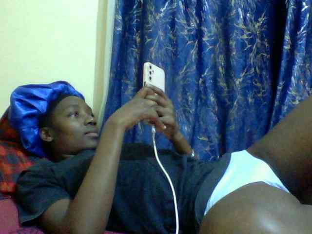 Sweetebonny webcam