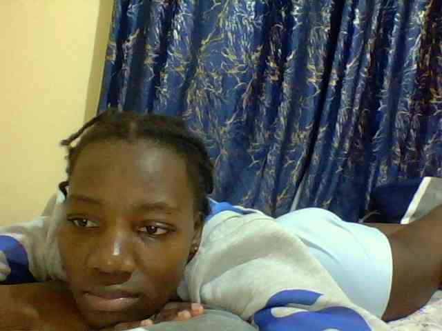 Sweetebonny webcam