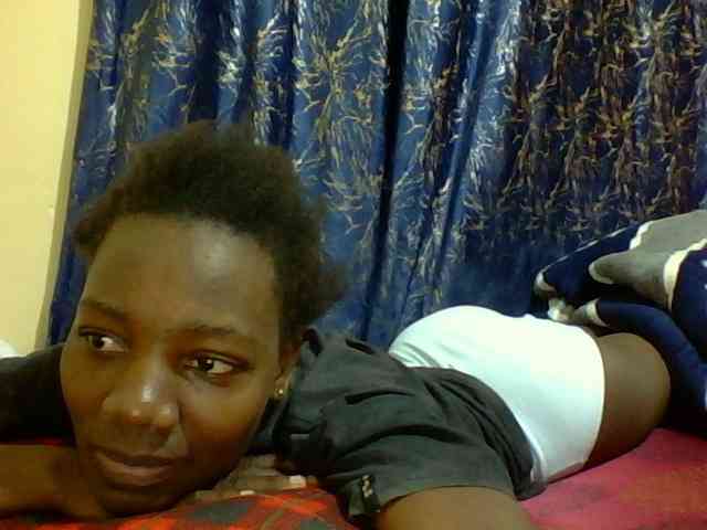 Sweetebonny webcam