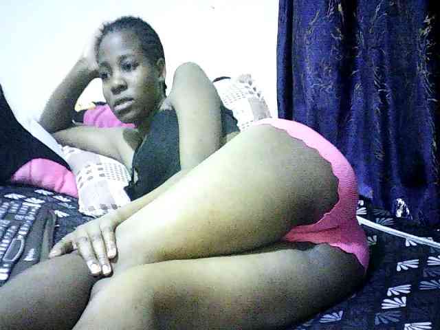 Sweetebonny webcam