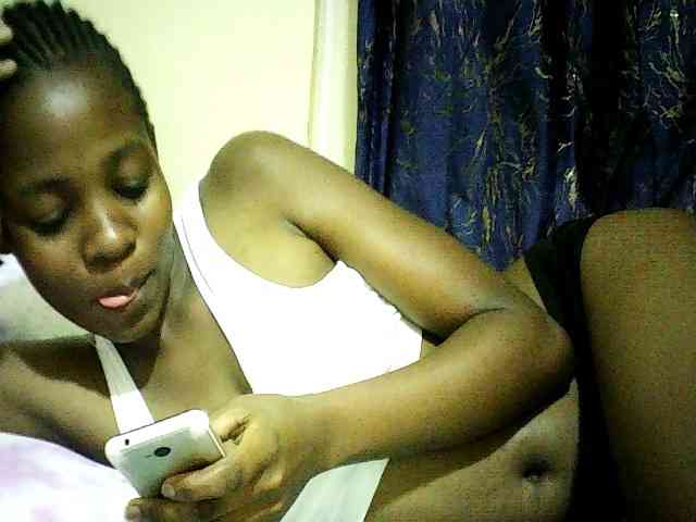 Sweetebonny webcam