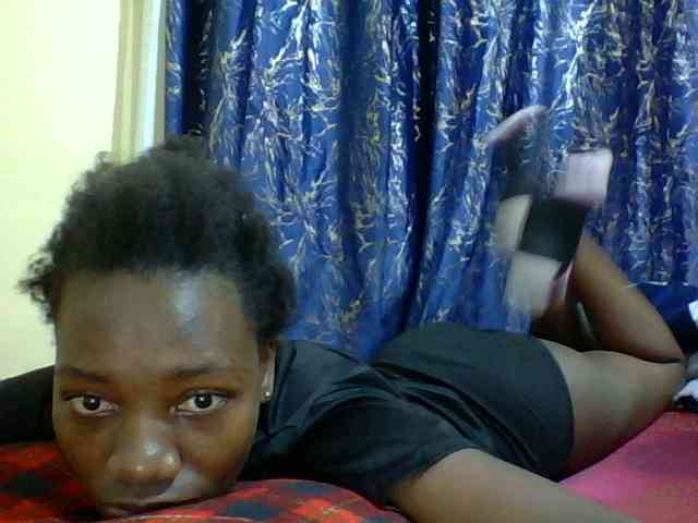 Sweetebonny webcam