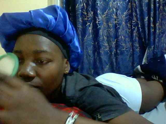 Sweetebonny webcam