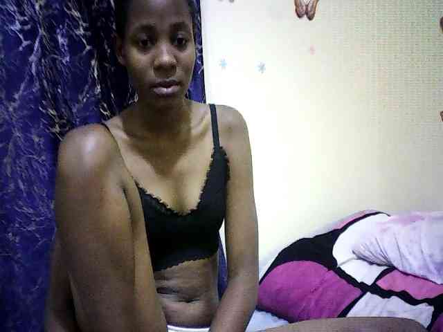 Sweetebonny webcam