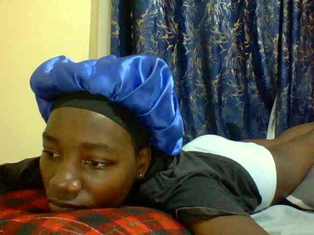 Sweetebonny webcam