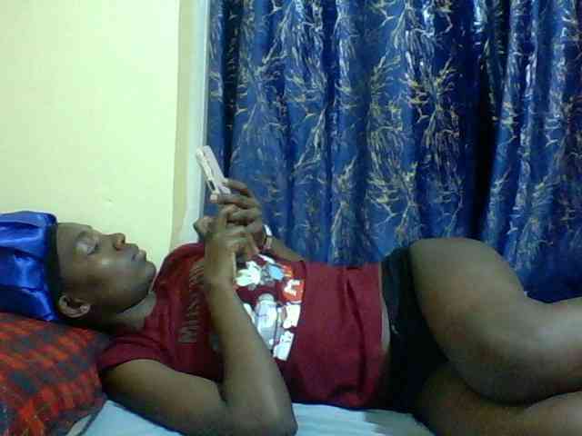 Sweetebonny webcam