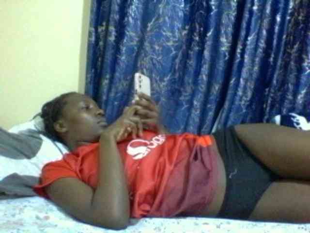 Sweetebonny webcam