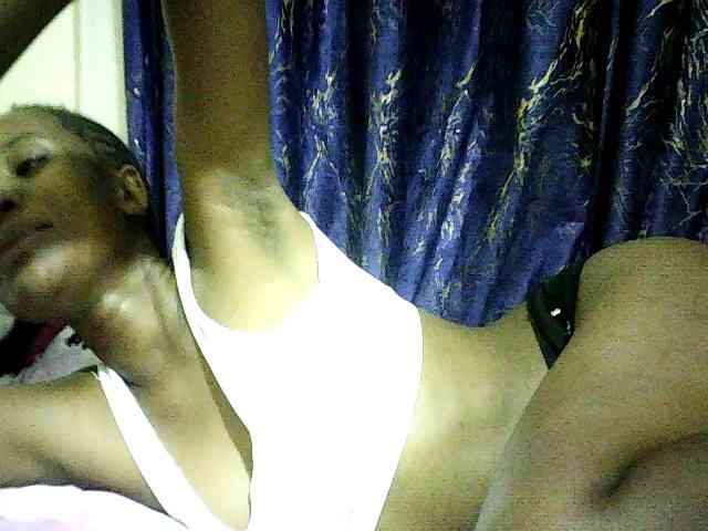 Sweetebonny webcam