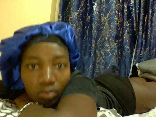 Sweetebonny webcam