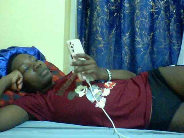 Sweetebonny webcam