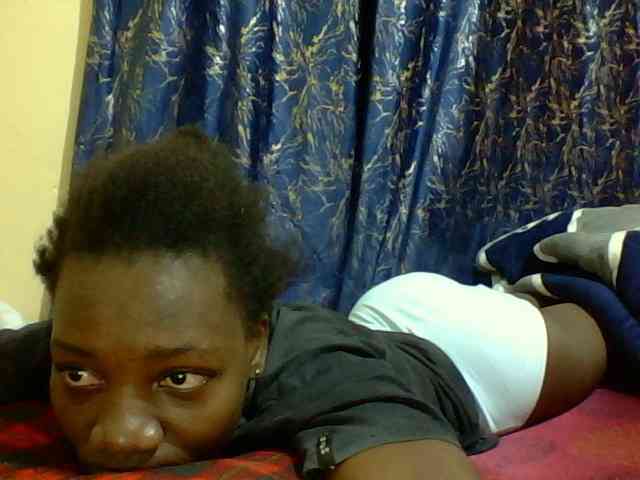 Sweetebonny webcam