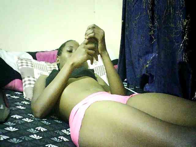 Sweetebonny Live Webcam on BongaCams