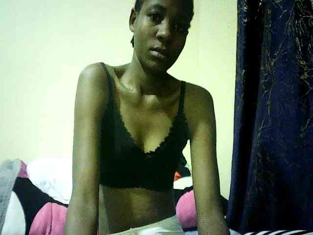 Sweetebonny webcam