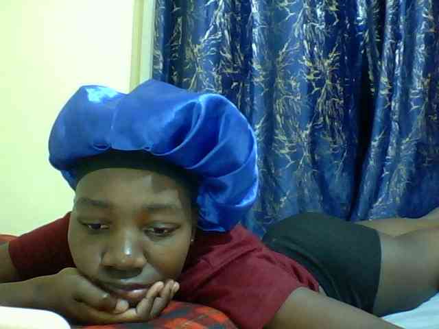 Sweetebonny webcam