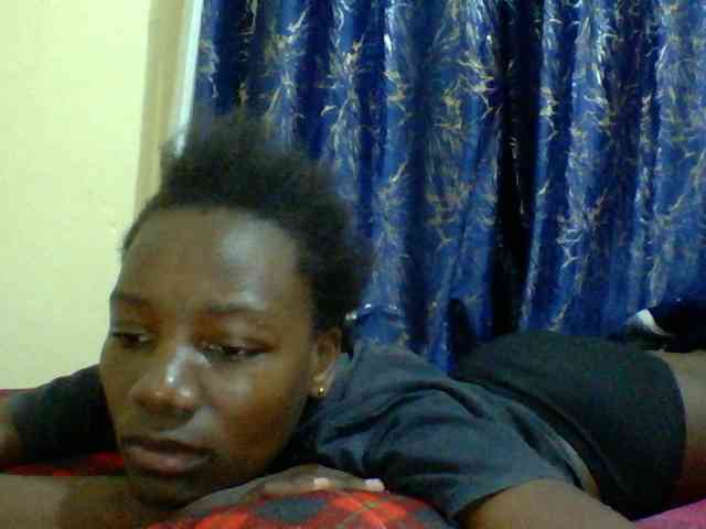 Sweetebonny webcam