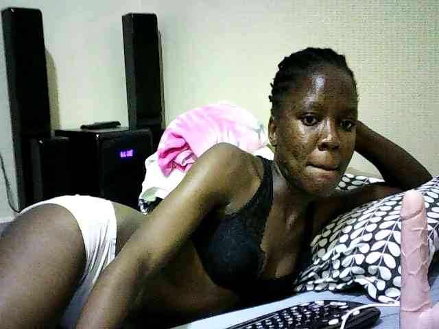 Sweetebonny webcam