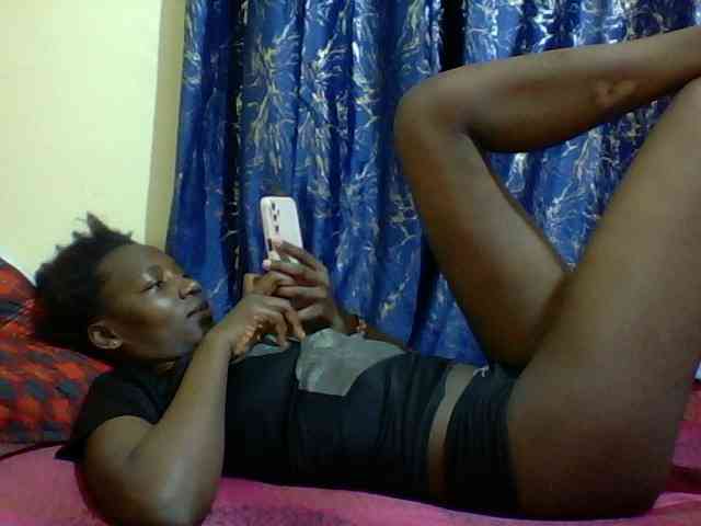 Sweetebonny webcam