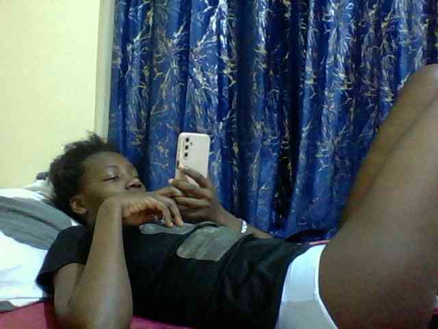 Sweetebonny webcam