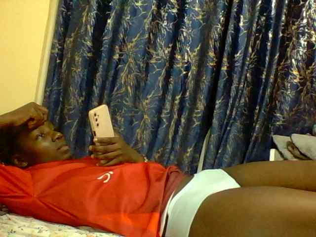 Sweetebonny webcam