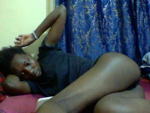 Sweetebonny webcam