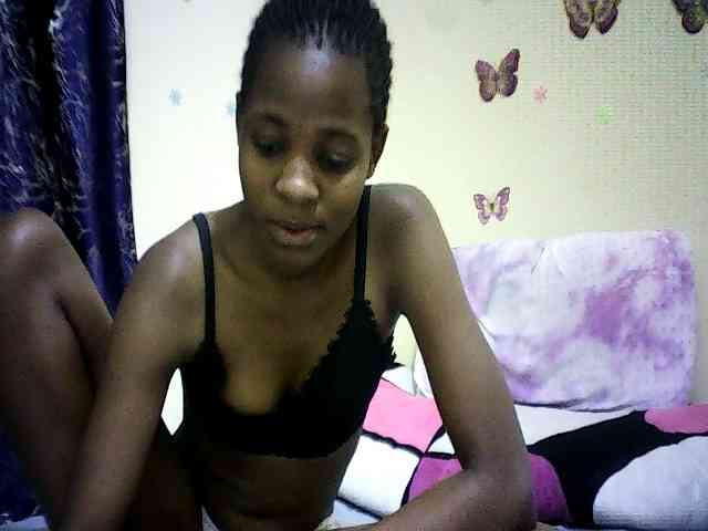 Sweetebonny webcam