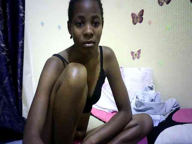 Sweetebonny webcam
