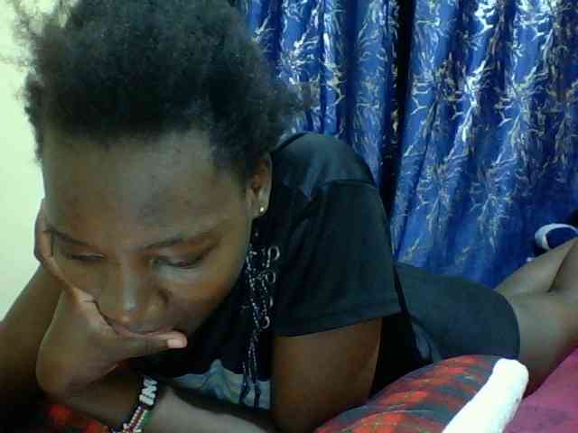 Sweetebonny webcam