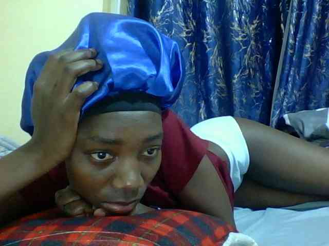 Sweetebonny webcam