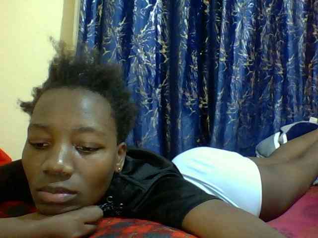 Sweetebonny webcam