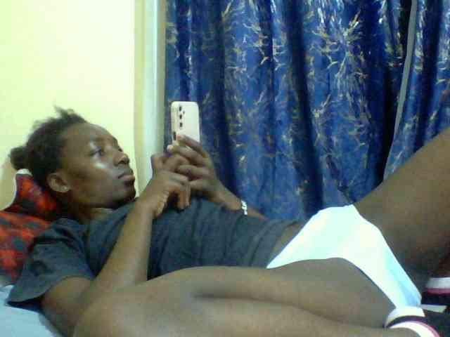 Sweetebonny webcam