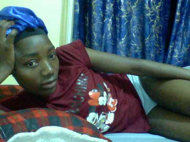 Sweetebonny webcam
