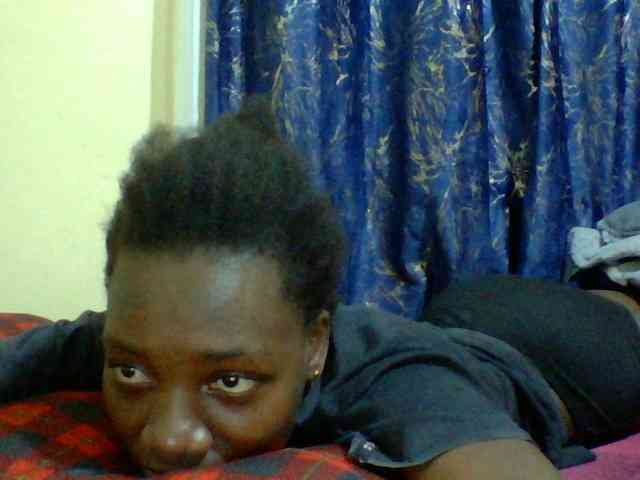 Sweetebonny webcam