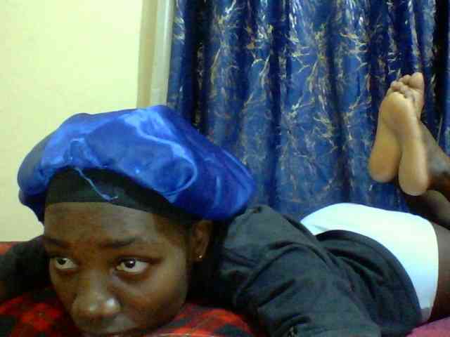 Sweetebonny webcam