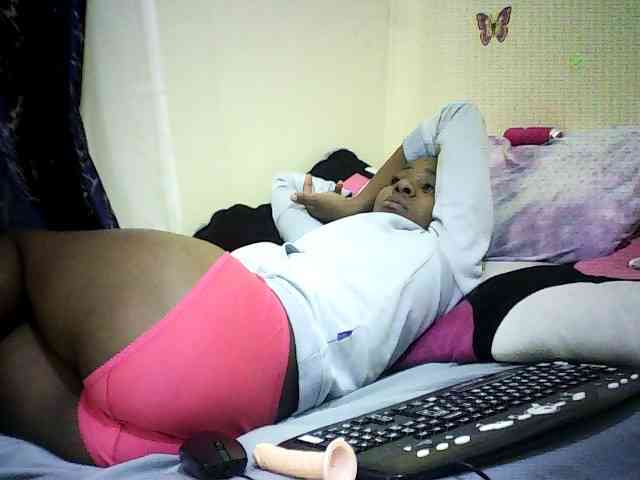 Sweetebonny webcam