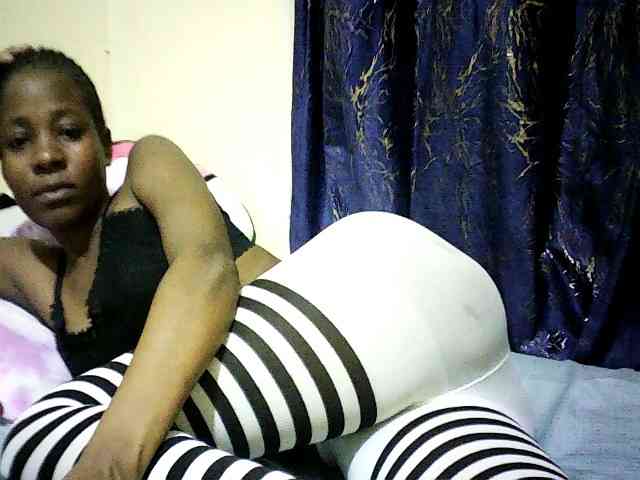 Sweetebonny webcam