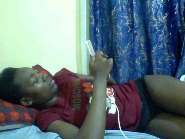 Sweetebonny webcam