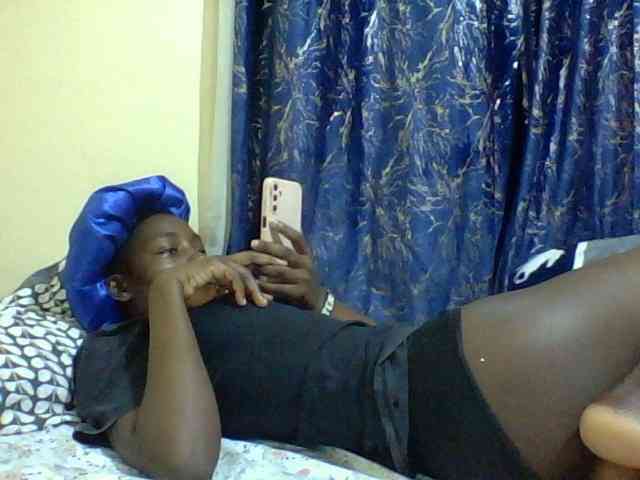Sweetebonny webcam